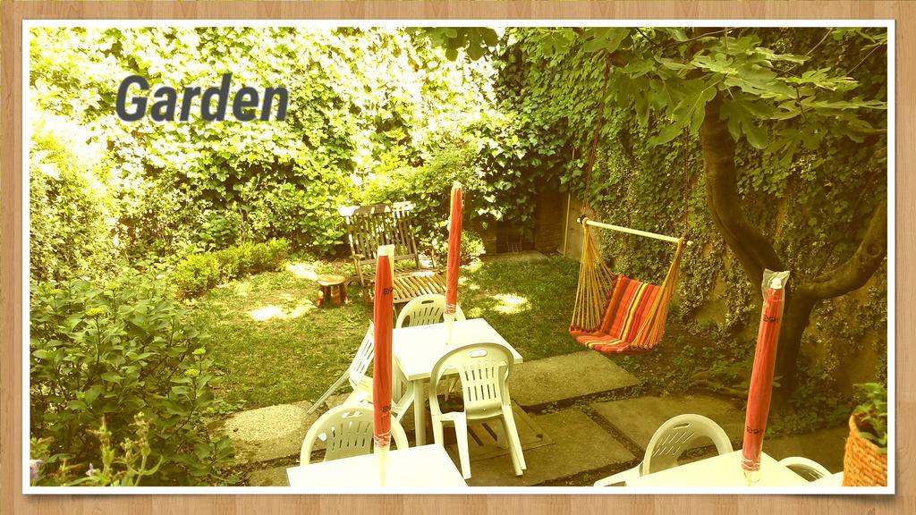 Hostel Lumiere Милано Екстериор снимка