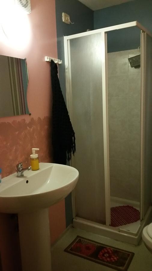 Hostel Lumiere Милано Екстериор снимка